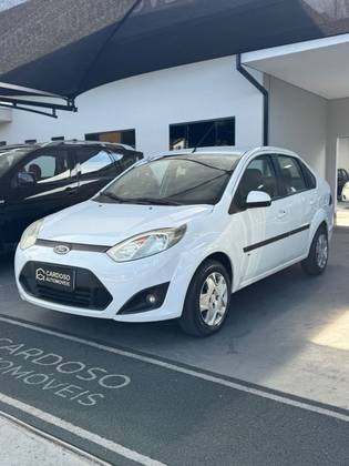 FORD FIESTA 1.6 ROCAM SE PLUS SEDAN 8V FLEX 4P MANUAL FORD FIESTA 1.6 ROCAM SE PLUS SEDAN 8V FLEX 4P MANUAL